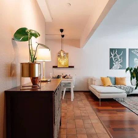 Διαμέρισμα Nordic Gem Near Railway Station, Free Parking And Wifi *